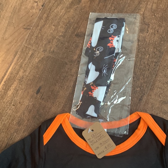 Halloween “I’m Bootiful” Baby Girls Outfit With Head Tie, New, Size 18-24 Months - Picture 4 of 12